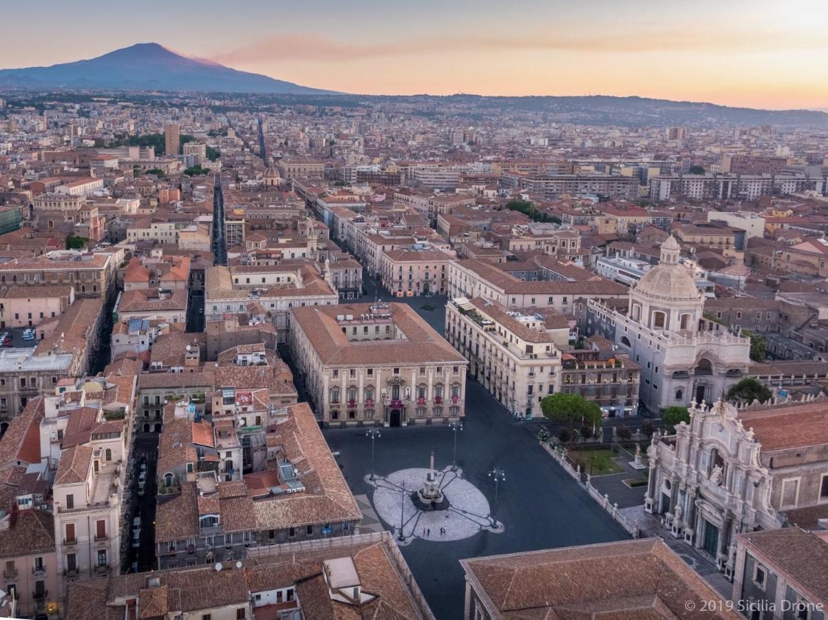 Ferienwohnung Dimora Delle Sciare - Centro Storico CTA Exterior foto