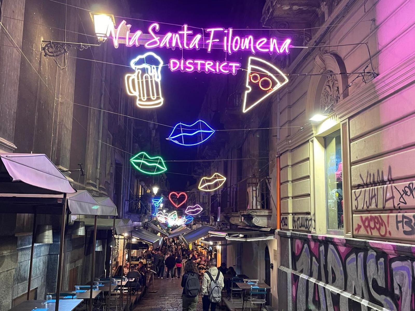 Ferienwohnung Dimora Delle Sciare - Centro Storico CTA Exterior foto